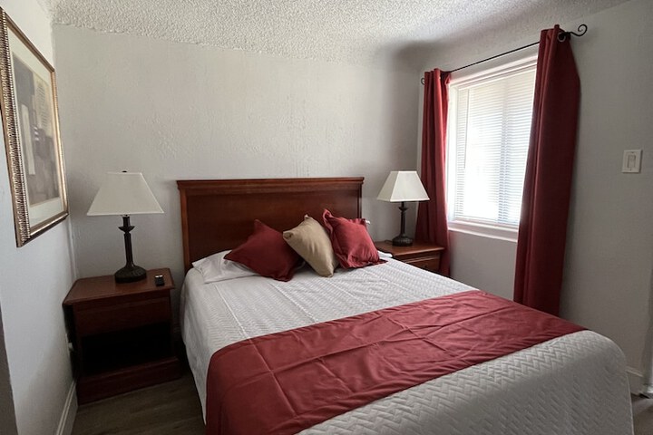 Room 25 of 26