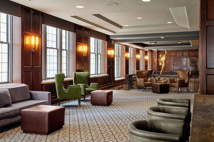 Hotel Phillips Kansas City Curio Collection by Hilton