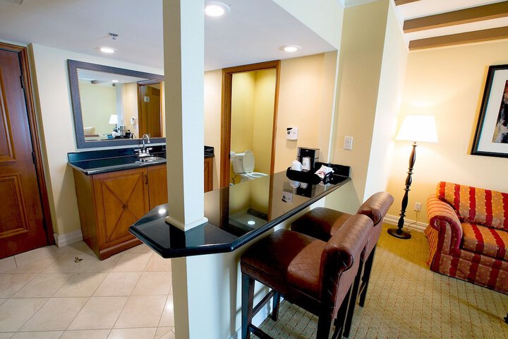 Room 46 of 75