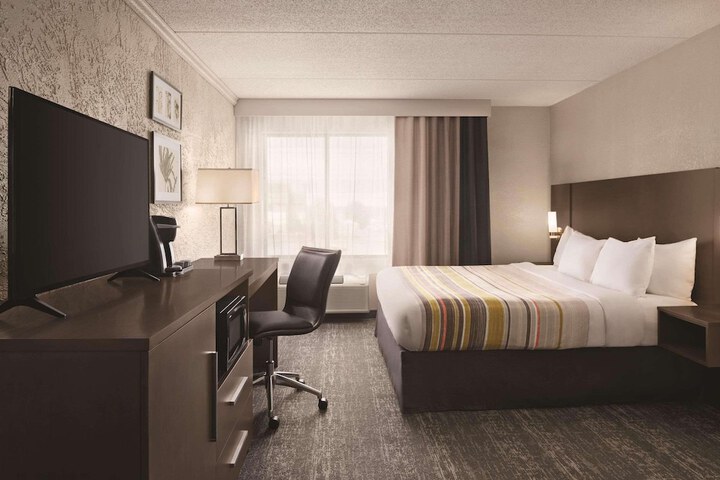 Room 21 of 36