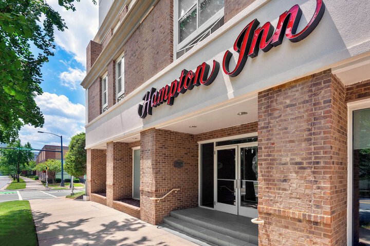 Hotel 4 of 43
