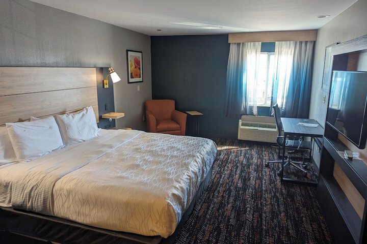 Room 36 of 72
