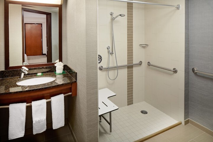 Room 12 of 41