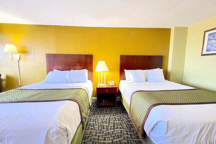 Room 14 of 30