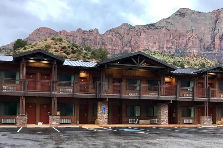Hotel 11 of 57