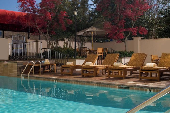 Pool 4 of 60