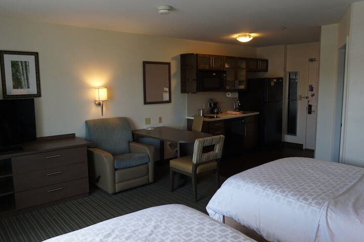 Candlewood Suites West Springfield by IHG