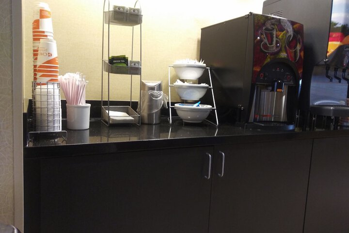 Breakfast/Coffee Service 29 of 36