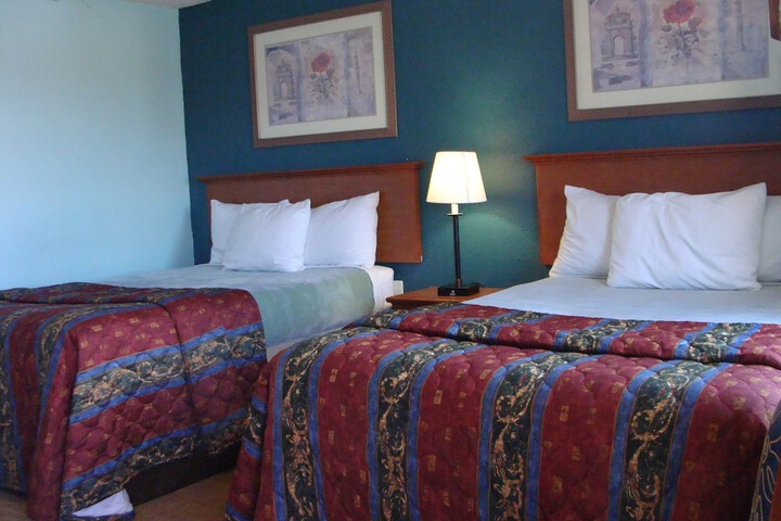 El Rancho Motel
