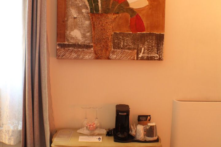 Room 53 of 64
