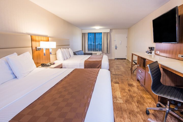 Travelodge by Wyndham Culver City