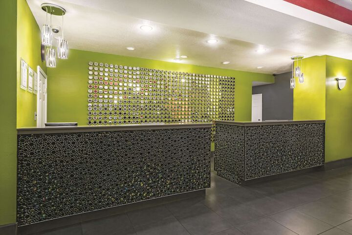 Hotel Interior 10 of 46