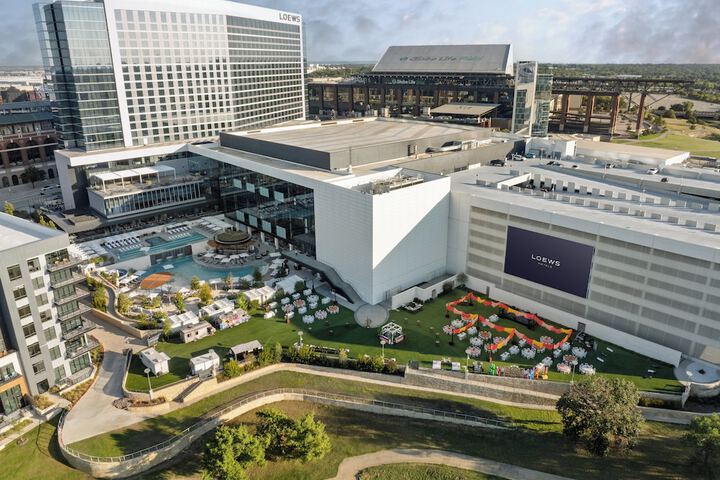 Loews Arlington
