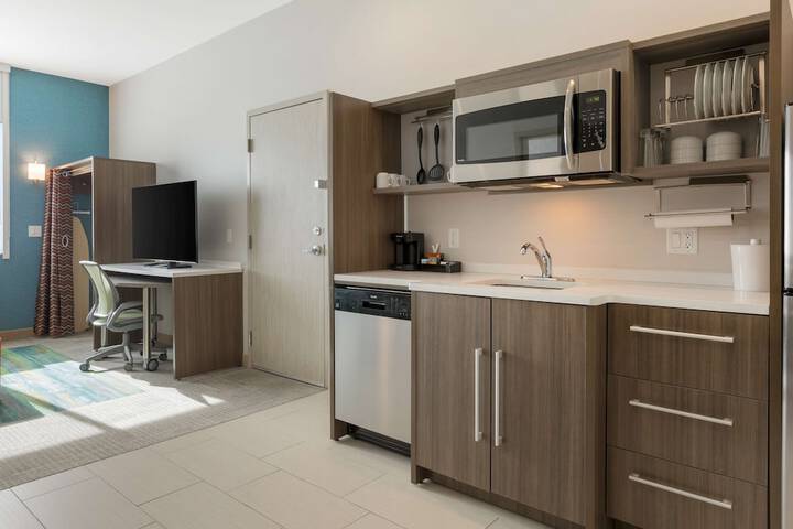 Room 15 of 43