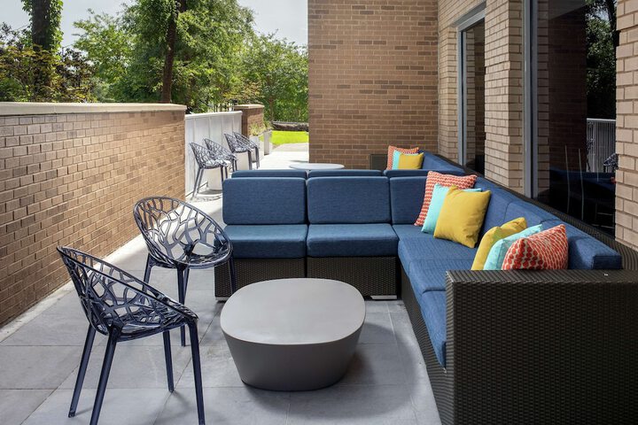 Terrace/Patio 45 of 48