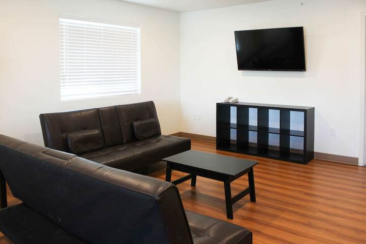 Room 17 of 29