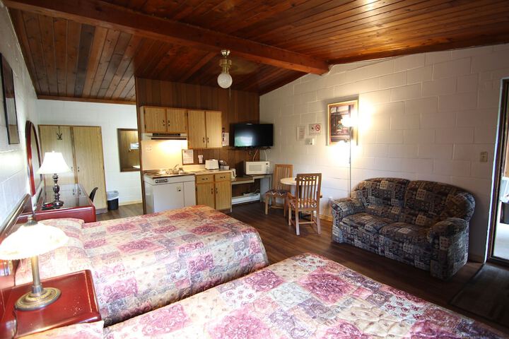 Room 20 of 33