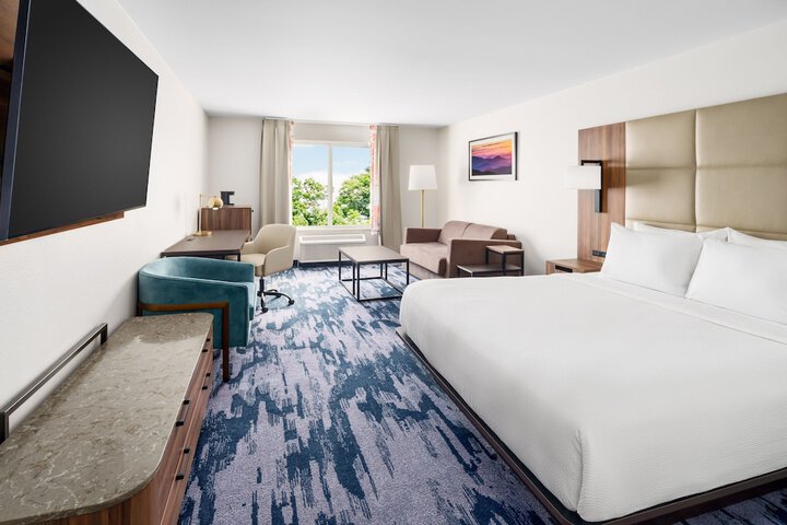 Room 20 of 37