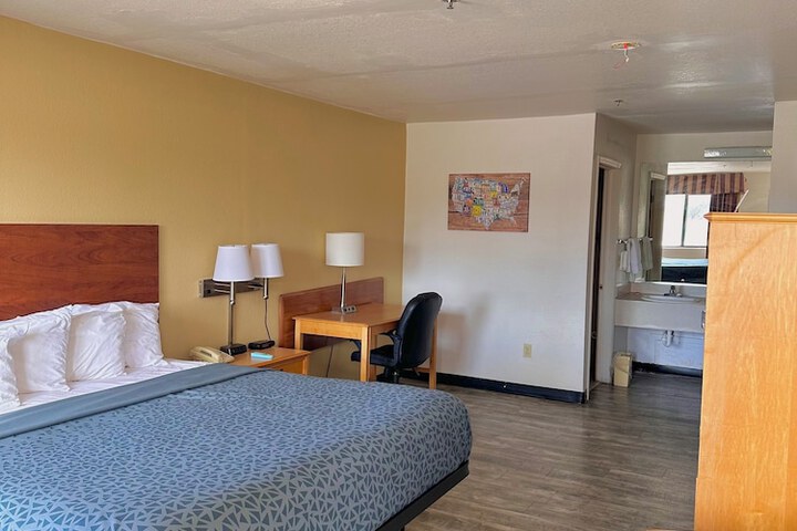 Room 14 of 44