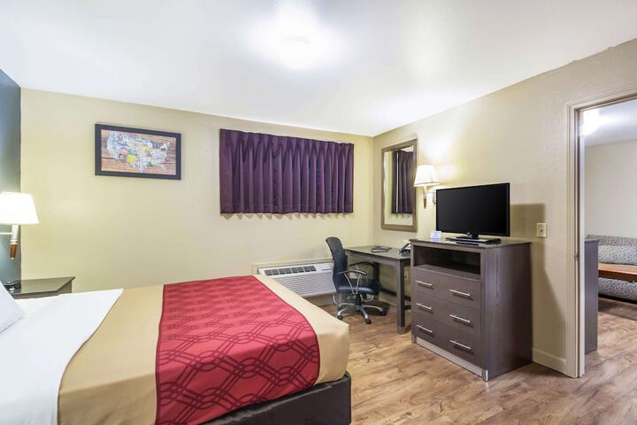 Room 30 of 57