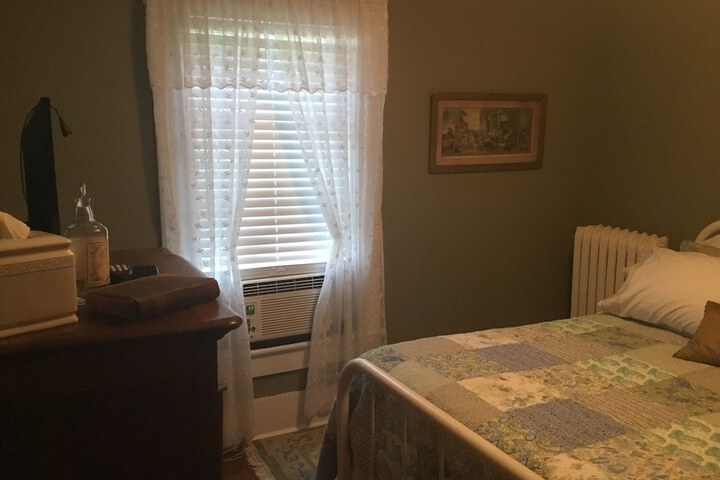Room 21 of 47
