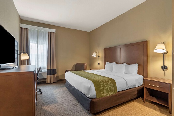 Room 21 of 61