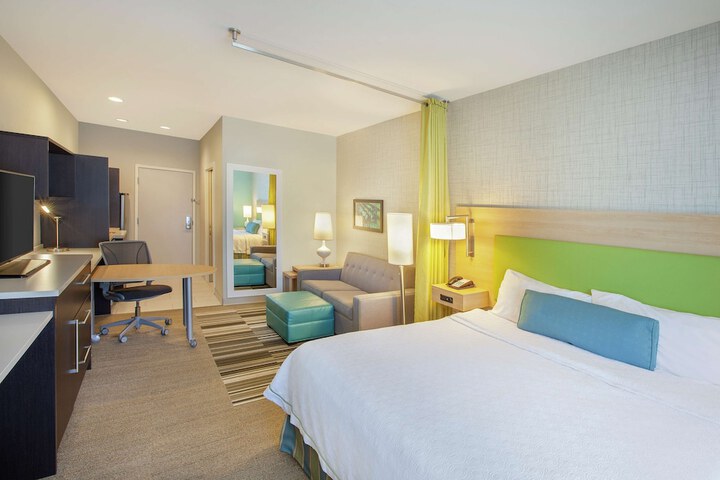 Room 20 of 34