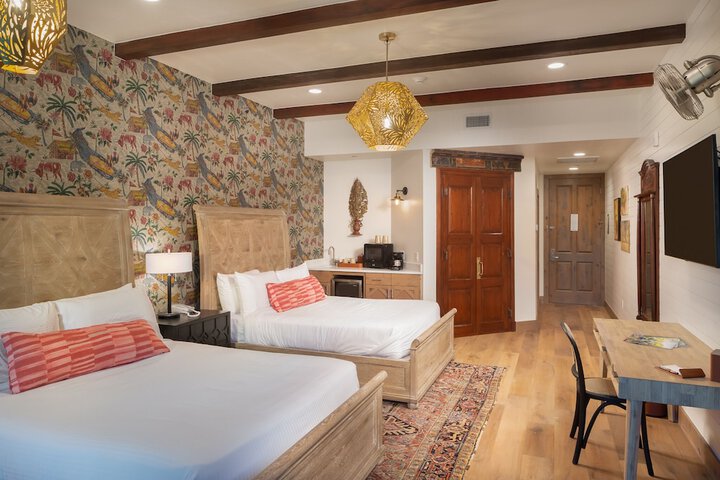 Room 29 of 109