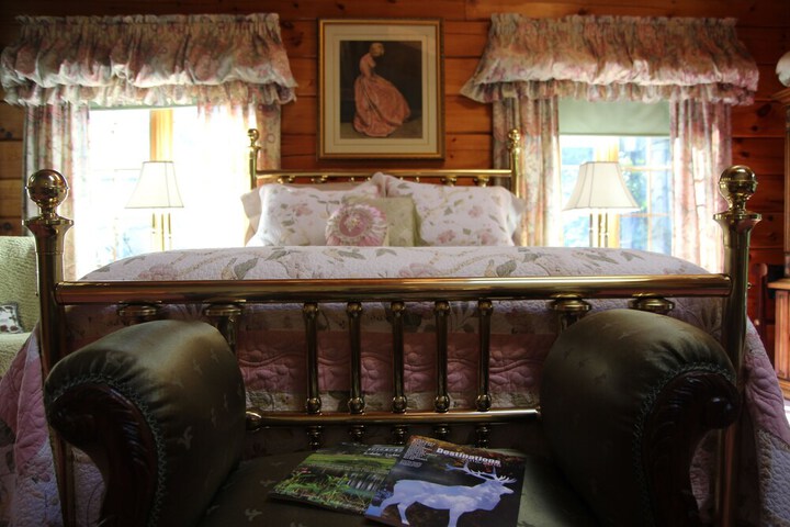 Room 28 of 54