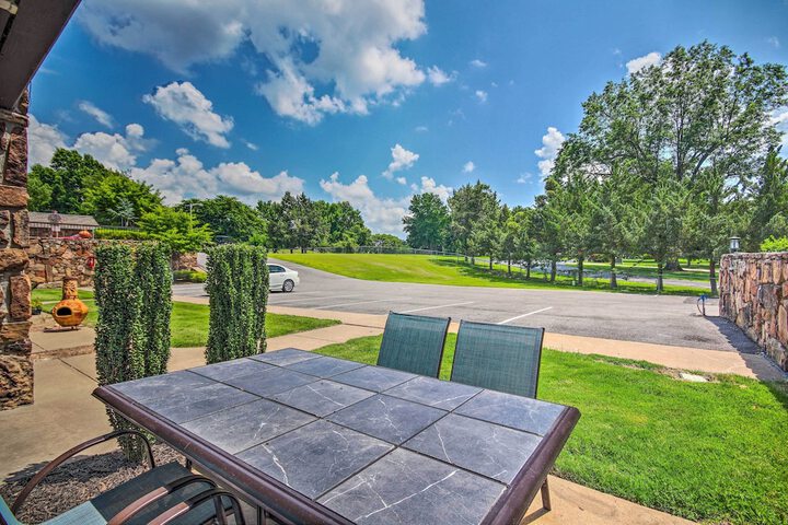 Pool Access: Condo w / Patio in Afton