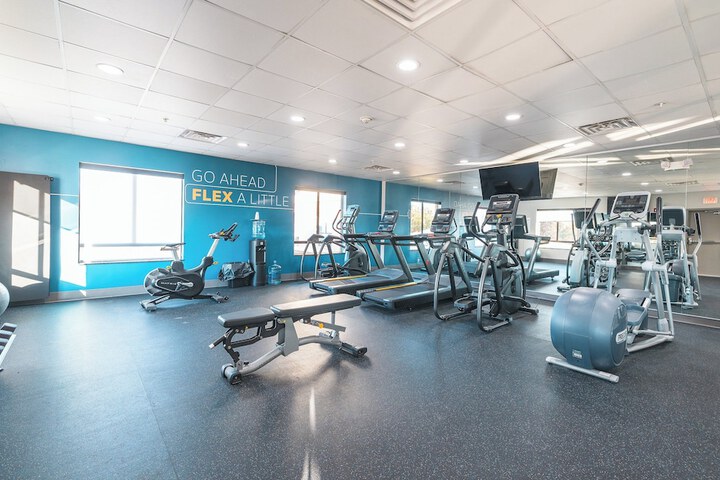 Holiday Inn Express Hotel & Suites St. Robert by IHG