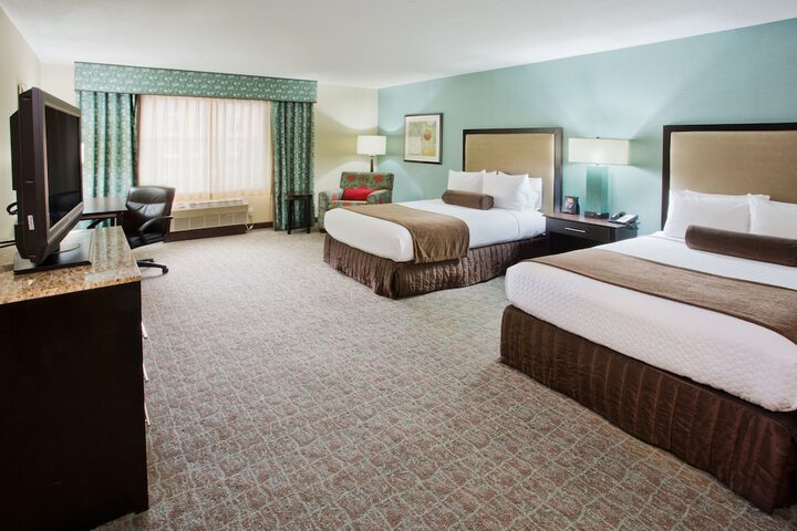 Room 32 of 74