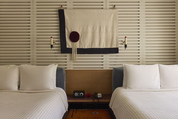 Room 26 of 79