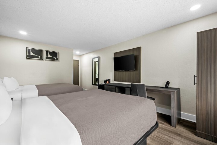 Quality Inn