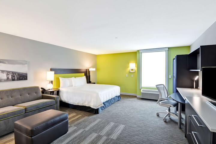Room 22 of 41