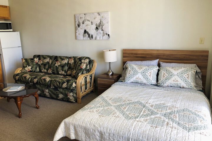 Room 163 of 329