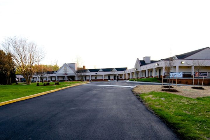 Hotel 6 of 41