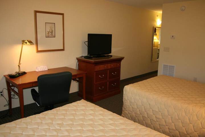 Room 15 of 38