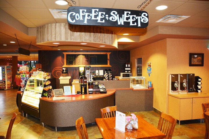Breakfast/Coffee Service 102 of 110