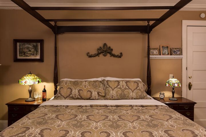 Room 31 of 76