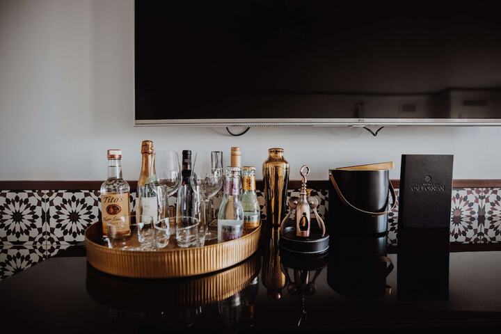 Room 42 of 106