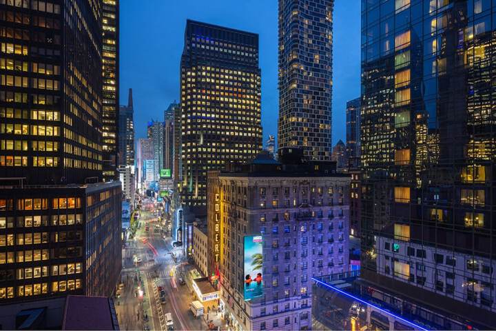 Dream Midtown by Hyatt