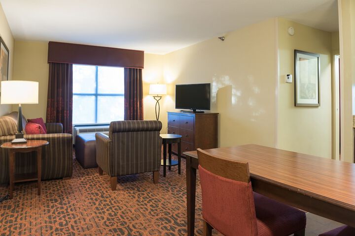 Room 35 of 60