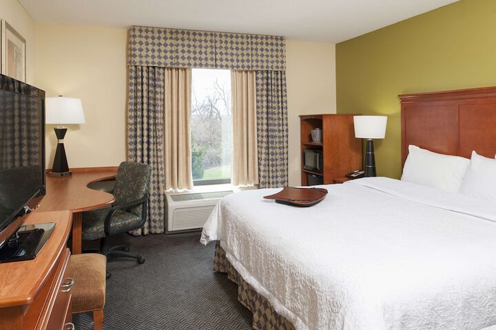 Room 12 of 20