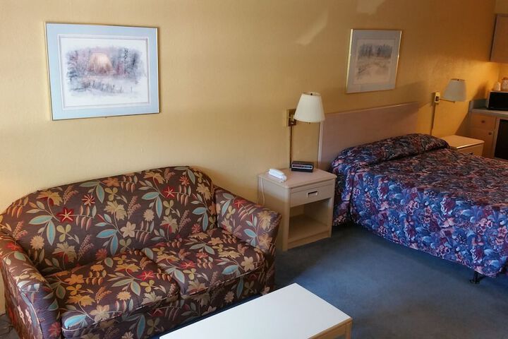 Room 17 of 46