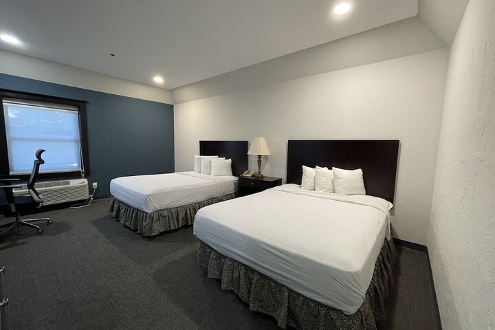 Chateau Hotel and Conference Center