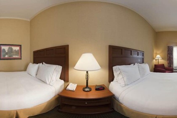 Holiday Inn Express Salado-Belton by IHG