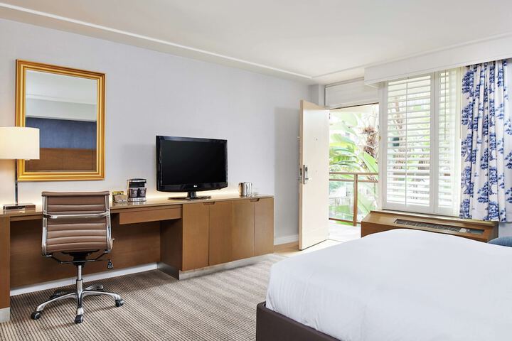 DoubleTree by Hilton Torrance - South Bay
