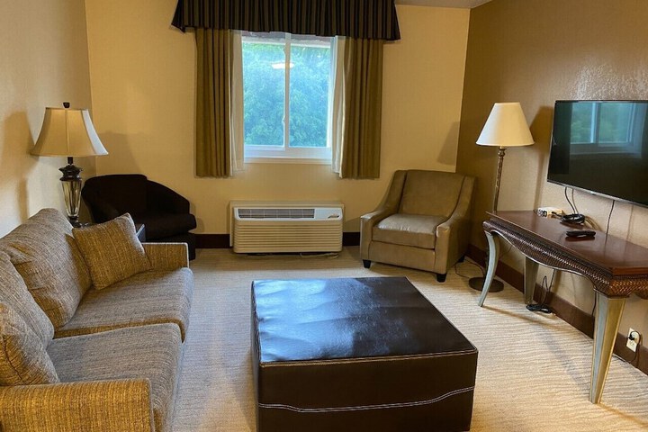 Room 34 of 57