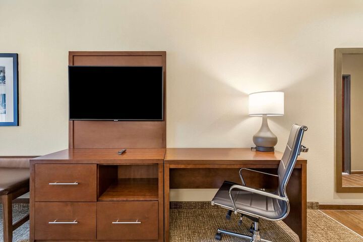 Room 19 of 35